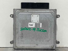 Load image into Gallery viewer, ECU ECM COMPUTER Hyundai Tucson 2014 14 2015 15 - NW415384

