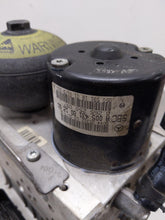 Load image into Gallery viewer, ABS ANTI-LOCK BRAKE PUMP Mercedes-Benz CLS500 CLS55 2006 06 - NW415170
