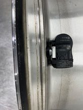 Load image into Gallery viewer, Wheel Rim Acura TLX 2015 - NW415972
