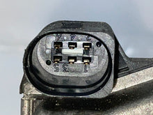 Load image into Gallery viewer, THROTTLE BODY AUDI A4 PASSAT 00 01 02 03 - 05 1.8 TURBO - NW177693
