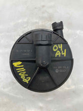 Load image into Gallery viewer, AIR INJECTION PUMP SMOG Audi TT A4 A6 Golf Toureg Jetta 00 01 02 03 04 05 - 09 - NW7983
