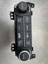 Load image into Gallery viewer, TEMPERATURE CONTROLS Acura RDX 2016 16 2017 17 2018 18 - NW416272
