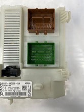 Load image into Gallery viewer, FUSE BOX Volvo C70 S60 S80 V70 XC60 XC70 11 12 13 14 - NW66036
