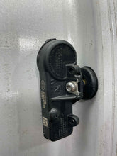 Load image into Gallery viewer, Wheel Rim Jeep Liberty 2012 - NW416529
