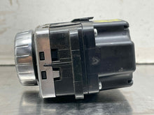 Load image into Gallery viewer, RADIO CONTROL B250 CLA45 CLA250 2014 14 2015 15 2016 16 2017 17 - NW416390
