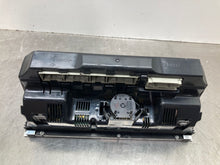 Load image into Gallery viewer, FRONT TEMPERATURE CONTROLS Audi Q7 2013 13 2014 14 2015 15 - NW416912
