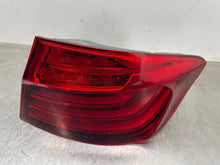 Load image into Gallery viewer, OUTER TAIL LIGHT LAMP 528i 535i 550i Active 5 M5 14 15 16 Right - NW417196
