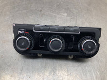 Load image into Gallery viewer, TEMPERATURE CONTROLS Volkswagen Golf 2012 12 2013 13 2014 14 - NW417967
