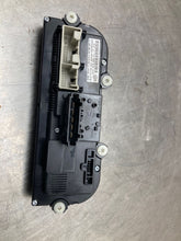 Load image into Gallery viewer, TEMPERATURE CONTROLS Volkswagen Golf 2012 12 2013 13 2014 14 - NW417967
