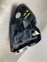 Load image into Gallery viewer, OUTER TAIL LIGHT LAMP Golf Golf GTI 10 11 12 13 14 Right - NW418229
