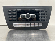 Load image into Gallery viewer, RADIO Mercedes-Benz C250 C300 C350 C63 2012 12 - NW418097
