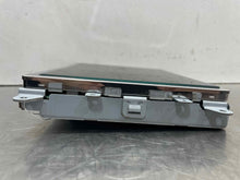 Load image into Gallery viewer, Info-Gps Screen Chrysler Pacifica 2018 - NW418547
