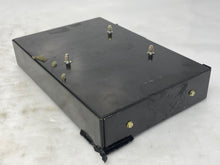 Load image into Gallery viewer, Mercedes E280 E320 E350 ML320 ML350 2006 06 2007 07 2008 08 - NW138536
