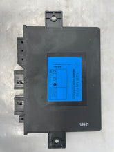 Load image into Gallery viewer, Computer Mercedes-Benz SL55 2006 - NW35870
