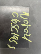 Load image into Gallery viewer, Computer Mercedes-Benz SL55 2006 - NW35870
