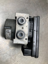 Load image into Gallery viewer, ABS Pump Buick C-MAX 2015 - NW418796
