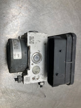 Load image into Gallery viewer, ABS Pump Buick C-MAX 2015 - NW418796
