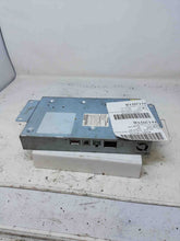 Load image into Gallery viewer, Amplifier Volkswagen Passat 2003 03 2004 04 2005 05 - NW140148
