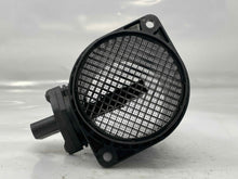 Load image into Gallery viewer, Mass Air Flow Sensor Meter MAF A3 TT EOS Golf Golf GTI Passat 02-10 - NW5667
