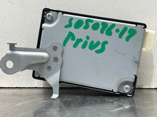 Load image into Gallery viewer, Computer Toyota Prius 2017 - NW418963
