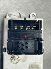 Load image into Gallery viewer, Temperature Controls  FORD F250SD PICKUP 2006 - NW419384
