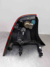 Load image into Gallery viewer, TAIL LIGHT LAMP ASSEMBLY Ford Focus 2005 05 2006 06 2007 07 Right - NW419866
