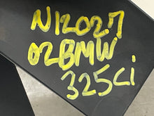 Load image into Gallery viewer, RADIATOR FAN ASSEMBLY 320i 323i 330i 99 00 01 02 - 06 - NW63710
