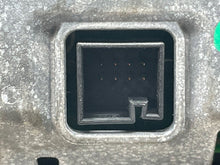 Load image into Gallery viewer, INFO-GPS SCREEN C250 C300 C350 C63 Gl350 Gl450 Gl550 GL63 AMG ML350 12-16 - NW420580
