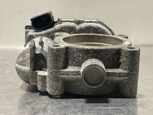 Load image into Gallery viewer, THROTTLE BODY Mercedes B200 2006 06 2007 07 2008 08 2009 09 2010 10 2011 11 - NW420933
