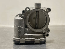 Load image into Gallery viewer, THROTTLE BODY Mercedes B200 2006 06 2007 07 2008 08 2009 09 2010 10 2011 11 - NW420933
