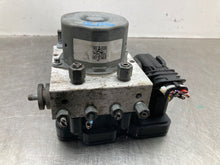 Load image into Gallery viewer, ABS ANTI-LOCK BRAKE PUMP Murano Murano Cross Cabriolet 2018 - NW420085
