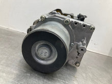 Load image into Gallery viewer, POWER STEERING PUMP Murano Murano Cross Cabriolet 2015-2020 - NW420891
