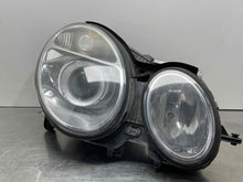 Load image into Gallery viewer, HEADLIGHT LAMP ASSEMBLY E320 E350 E500 E55 03 04 05 06 Right - NW421393
