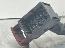 Load image into Gallery viewer, HEADLIGHT LAMP ASSEMBLY Volvo XC90 03 04 05 06 07 08 09 Left - NW421394
