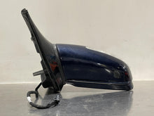 Load image into Gallery viewer, SIDE VIEW DOOR MIRROR R320 R350 R500 R63 06 07 08 09 10 Left - NW53396
