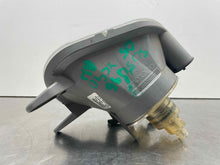 Load image into Gallery viewer, PARKLAMP Volvo XC90 2003 03 2004 04 2005 05 06 07 08 09 10 11 12 Right - NW421321
