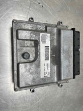 Load image into Gallery viewer, ECU ECM COMPUTER Volvo XC90 2005 05 2006 06 07 08 09 10 8 Cylinder - NW421248
