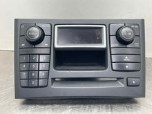 Load image into Gallery viewer, RADIO Volvo XC90 2003 03 04 05 06 07 - NW421492
