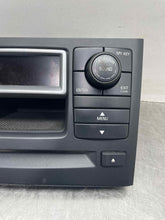 Load image into Gallery viewer, RADIO Volvo XC90 2003 03 04 05 06 07 - NW421492
