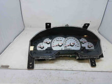 Load image into Gallery viewer, Speedometer Cluster  MOUNTAINEER 2002 - NW159250
