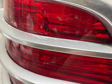 Load image into Gallery viewer, OUTER TAIL LIGHT LAMP Mercury Mountaineer 02 03 04 05 Right - NW179889
