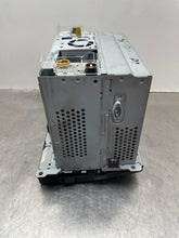 Load image into Gallery viewer, Radio  PORSCHE PANAMERA 2010 - NW487327
