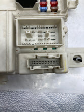 Load image into Gallery viewer, Body Control Computer Volvo V40 C30 C70 2008 08 09 10 - NW39040
