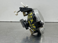 Load image into Gallery viewer, FOG LIGHT Jaguar XJ8 1998 98 1999 99 00 01 02 03 - NW82799
