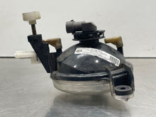 Load image into Gallery viewer, FOG LIGHT Jaguar XJ8 1998 98 1999 99 00 01 02 03 - NW82800
