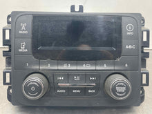 Load image into Gallery viewer, Radio  DODGE 1500 PICKUP 2015 - NW421979
