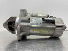 Load image into Gallery viewer, [INVENTORYCAR_YEAR_MAKE_MODEL] STARTER MOTOR - NW422050
