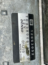 Load image into Gallery viewer, [INVENTORYCAR_YEAR_MAKE_MODEL] STARTER MOTOR - NW422050
