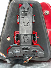 Load image into Gallery viewer, TAIL LIGHT LAMP ASSEMBLY Jetta Jetta III Jetta IV 1999-2003 Right - NW445210
