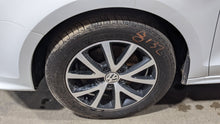 Load image into Gallery viewer, Wheel Rim Volkswagen Jetta 2017 - NW422787
